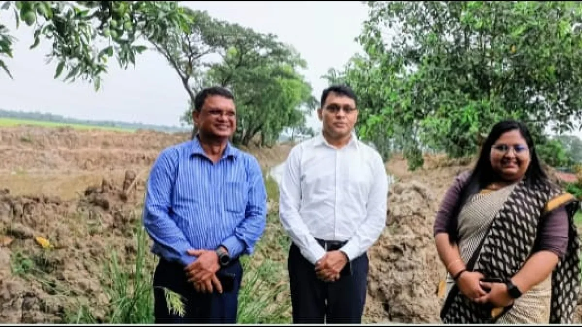 তানোরে বিএমডিএ’র খাল পরিদর্শনে ডিসি