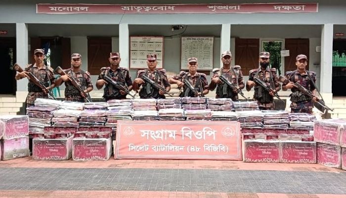 সিলেট সীমান্তে বিজিবির অভিযান: ১.২৭ কোটি টাকার চোরাই পণ্য জব্দ