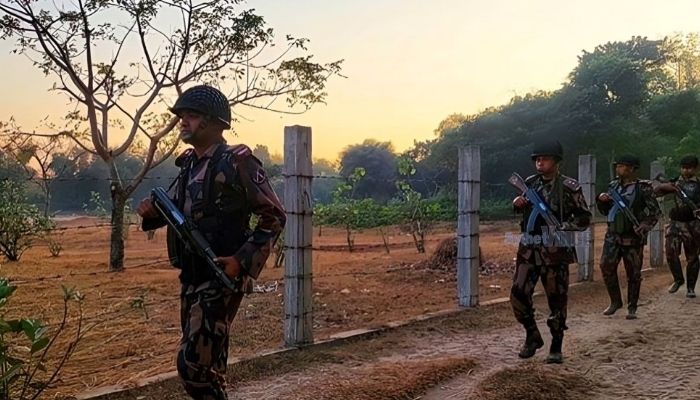 কোম্পানীগঞ্জে বিজিবির ওপর মাদক কারবারিদের হামলা, ফাঁকা গুলি ছুড়ে পরিস্থিতি নিয়ন্ত্রণ